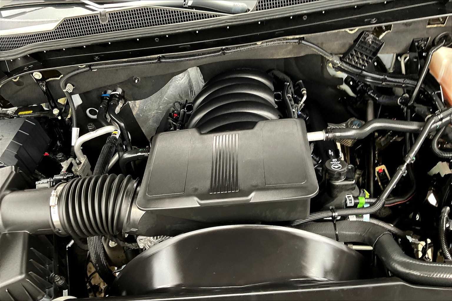 Used 2023 Summit White Chevrolet Work Truck image 47