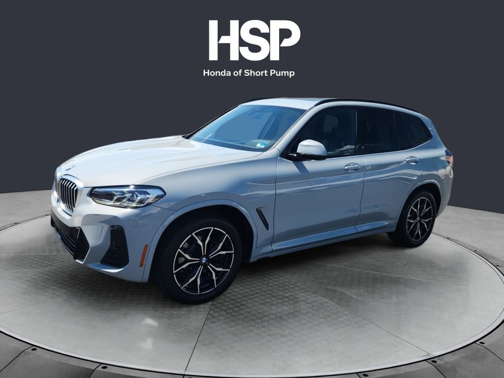 Used 2023 Gray Metallic BMW xDrive30i image 1