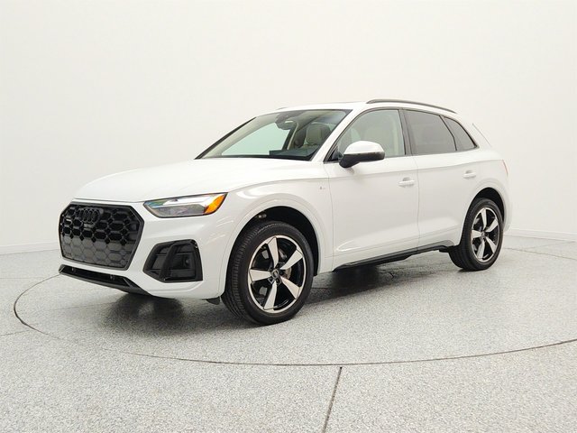 2023 Audi Q5 S line Premium Plus