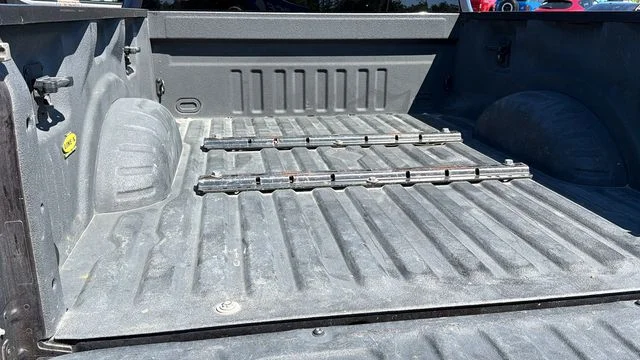 Used 2018  Ford  image 14