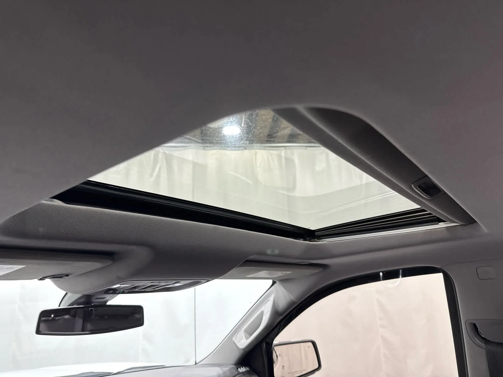 Certified Used 2019 SUMMIT WHITE GMC SLT image 12
