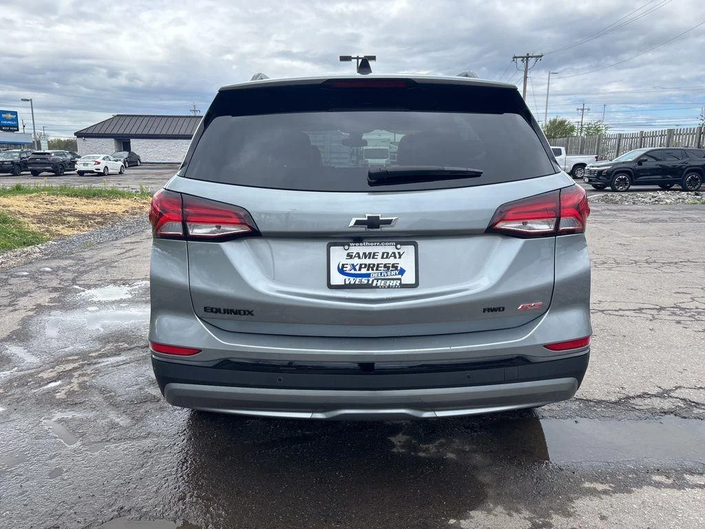 Used 2024 Sterling Gray Metallic Chevrolet RS image 6