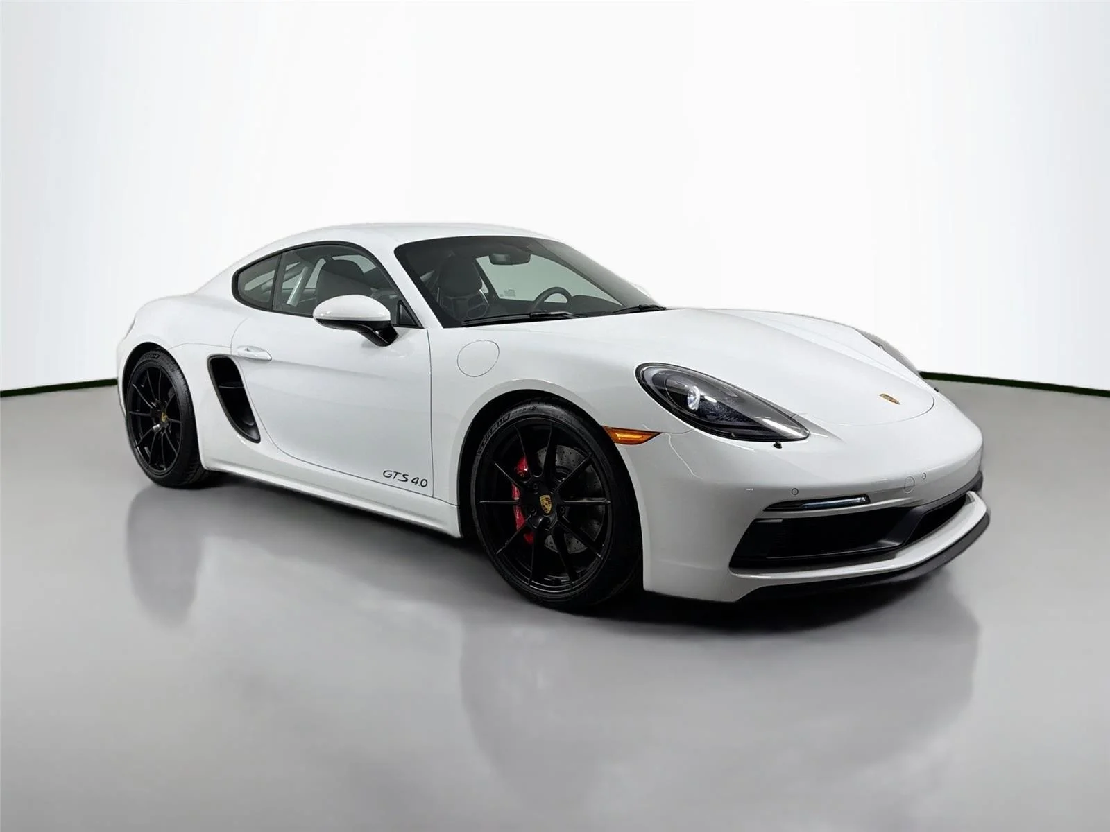 Certified Used 2025 White Porsche GTS 4.0 image 9