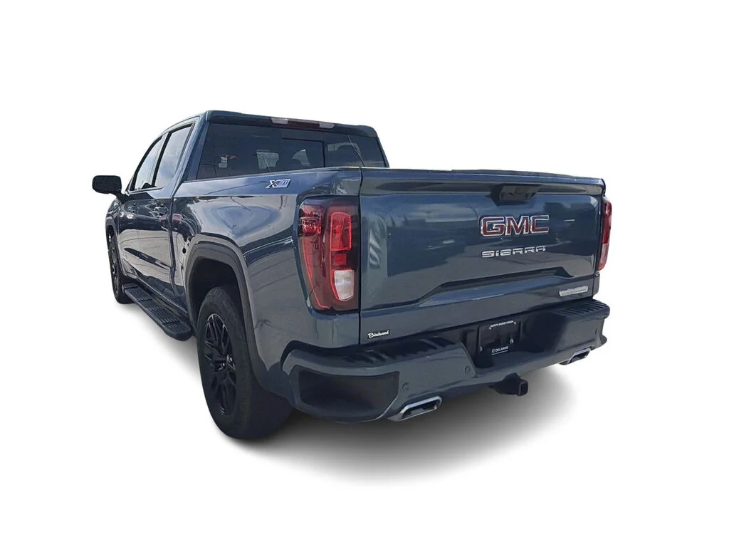 Used 2026 Downpour Metallic GMC Crew Cab Short Box 4-Wheel Drive Elevation Dilawri image 10
