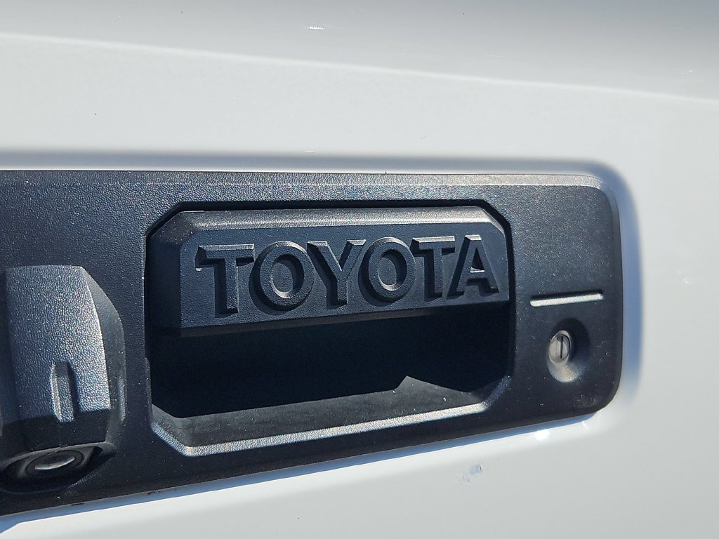 Used 2021 Super White Toyota SR image 25
