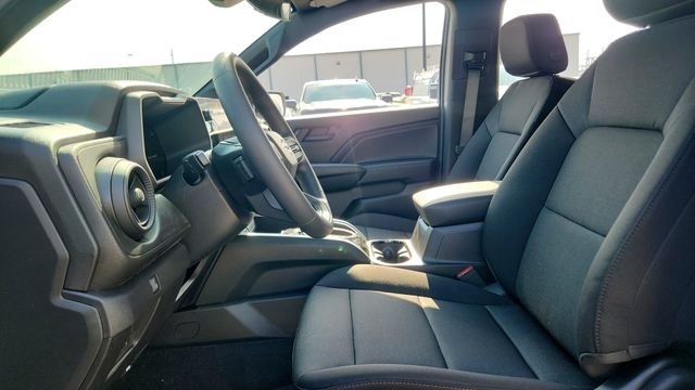 New 2026 White Chevrolet Trail Boss image 14