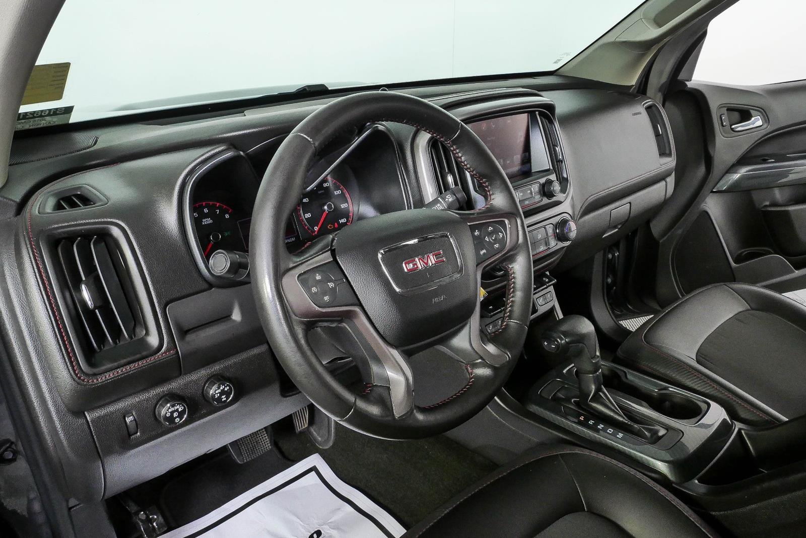Used 2016 CYBER GRAY METALLIC GMC 4WD SLE image 4