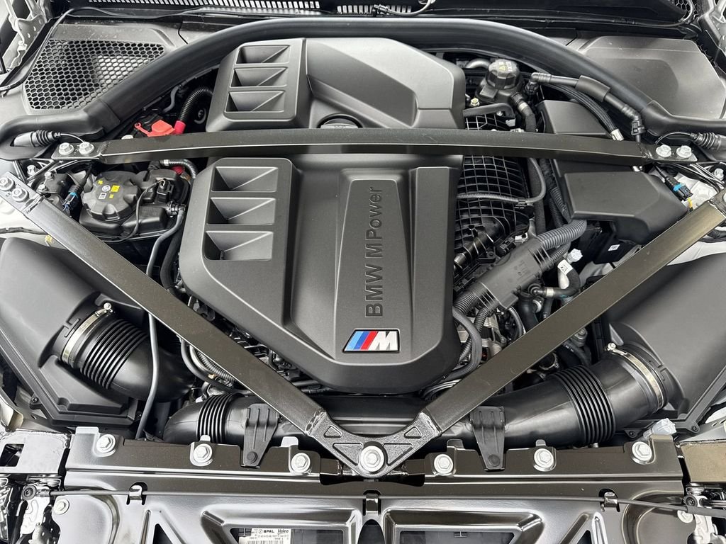 New 2027 Alpine White BMW Competition image 23