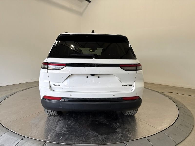 Used 2023 White Jeep Limited image 6