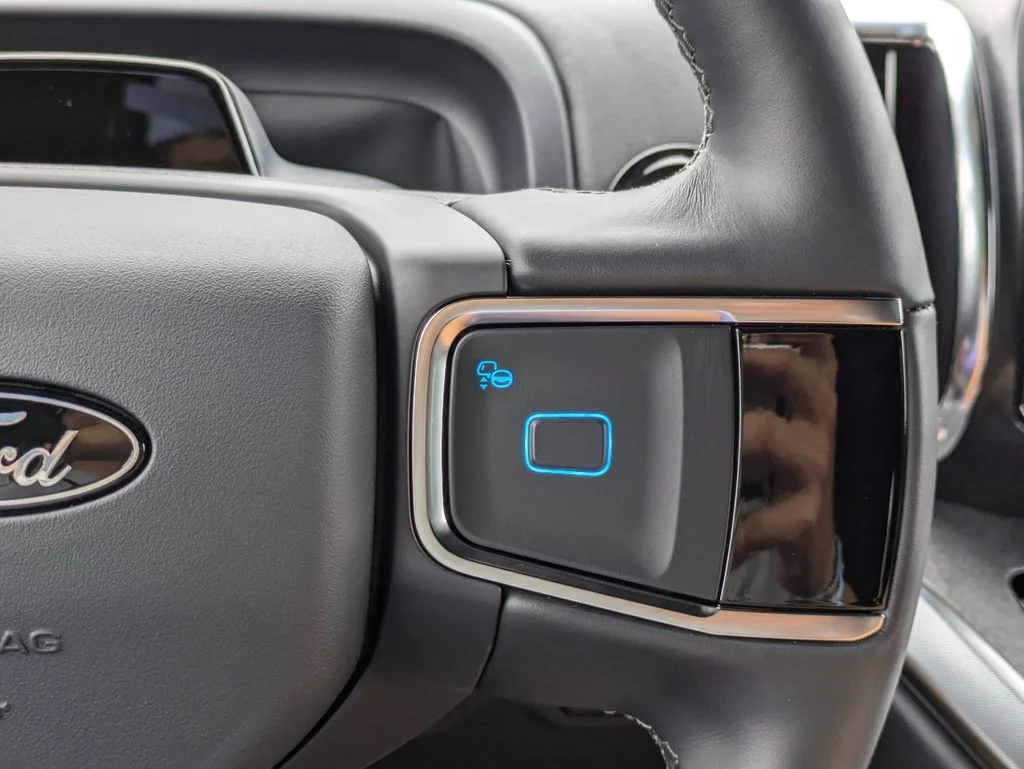New 2026 Agate Black Metallic Ford Tremor image 31