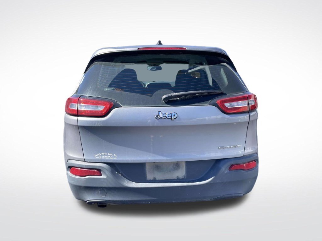 Used 2014 Silver Jeep Sport image 5
