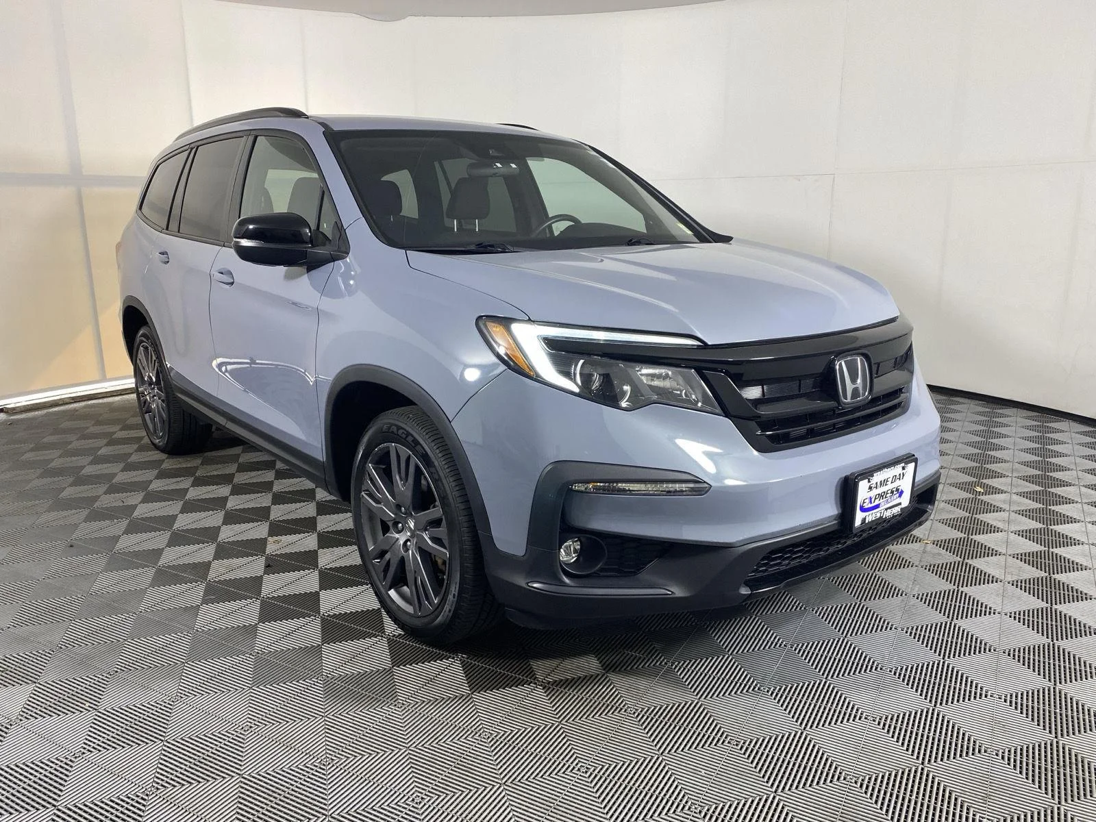 Used 2022 Sonic Gray Pearl Honda Sport image 10