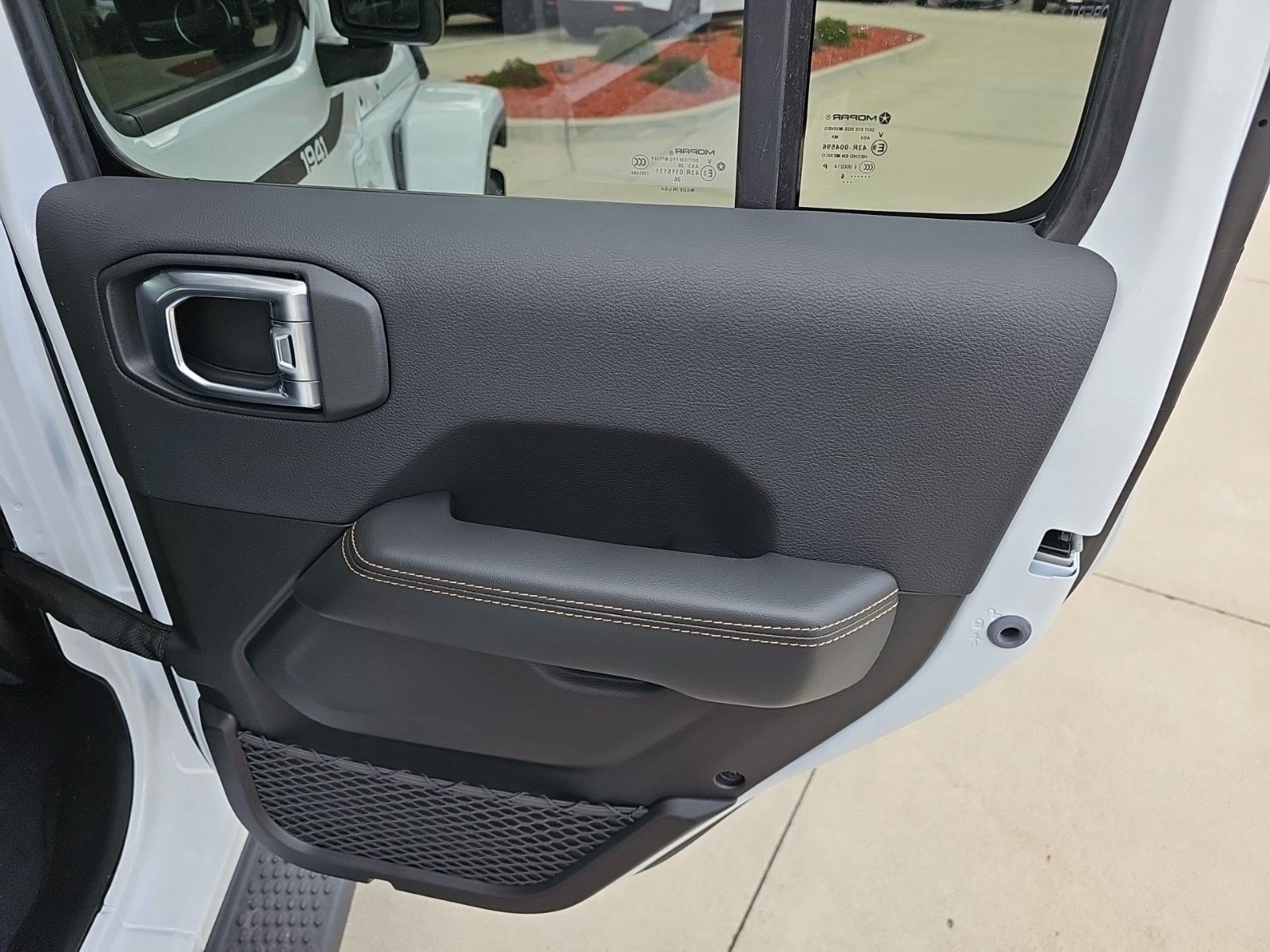 New 2026 Bright White Clearcoat Jeep Sahara image 16