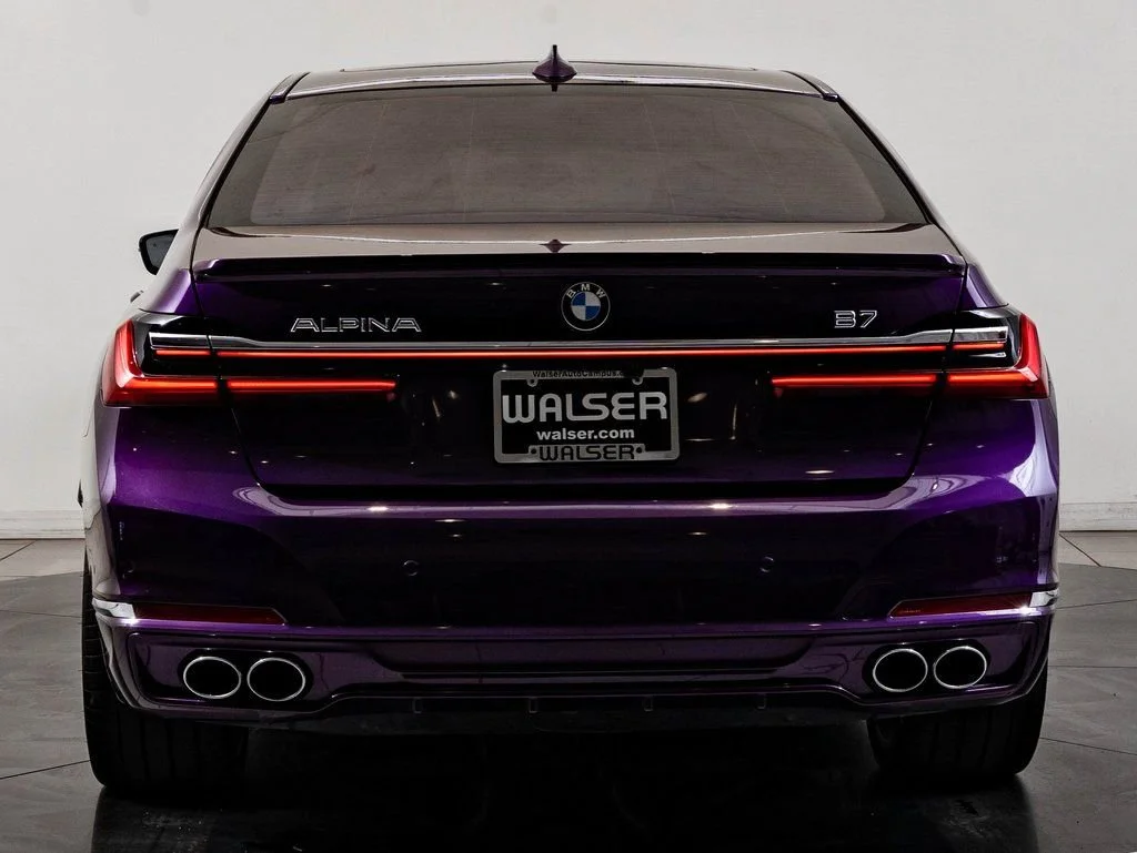 Used 2022 Twilight Purple Metallic BMW ALPINA B7 xDrive image 7