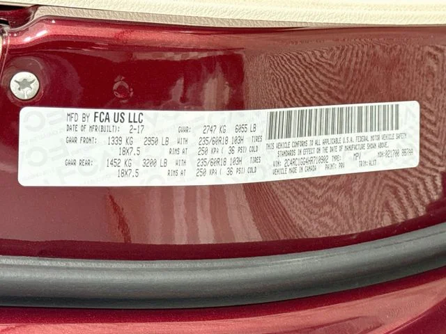 Used 2017 Red Chrysler Limited image 33