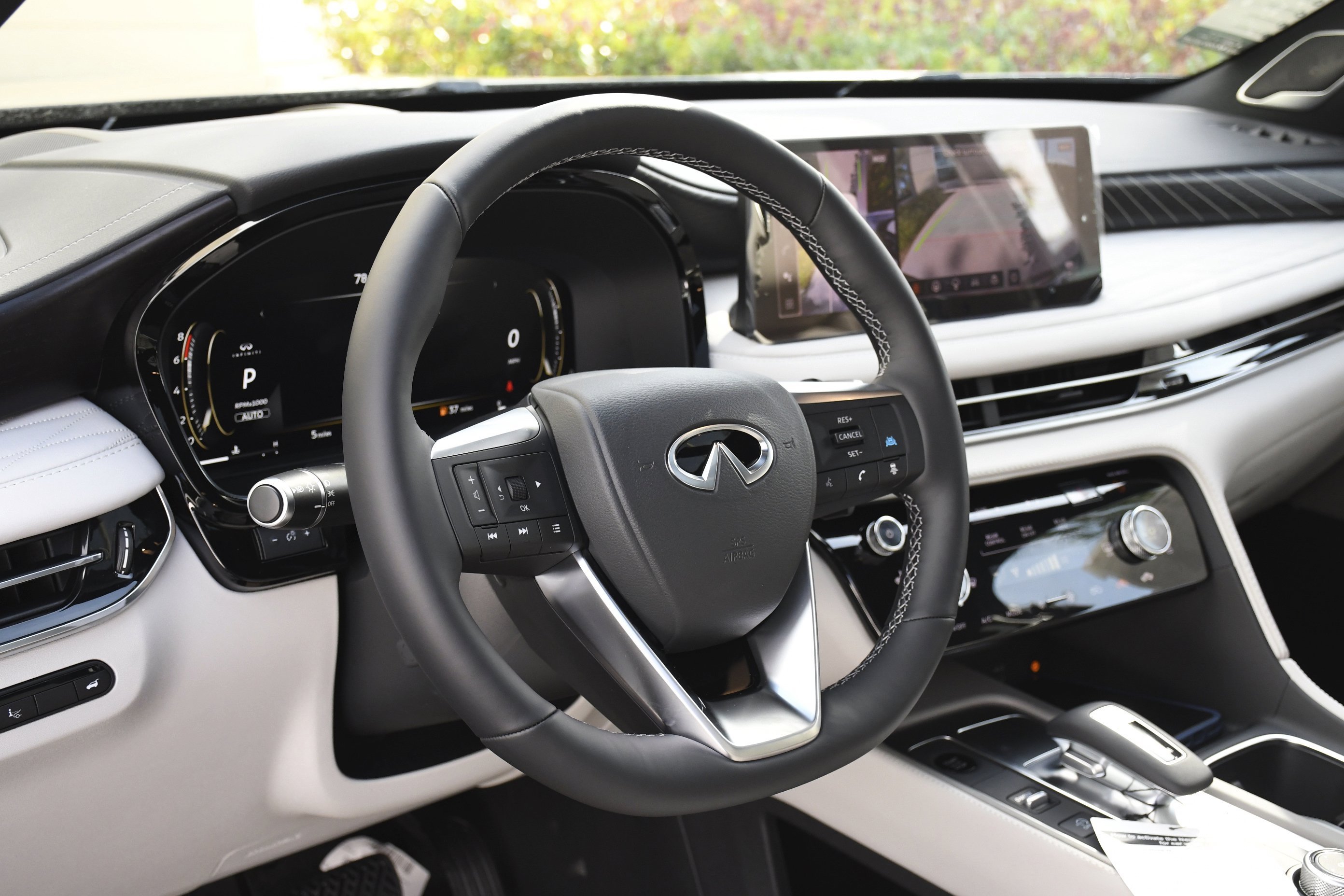 New 2026 MINERAL BLACK INFINITI Autograph AWD image 28