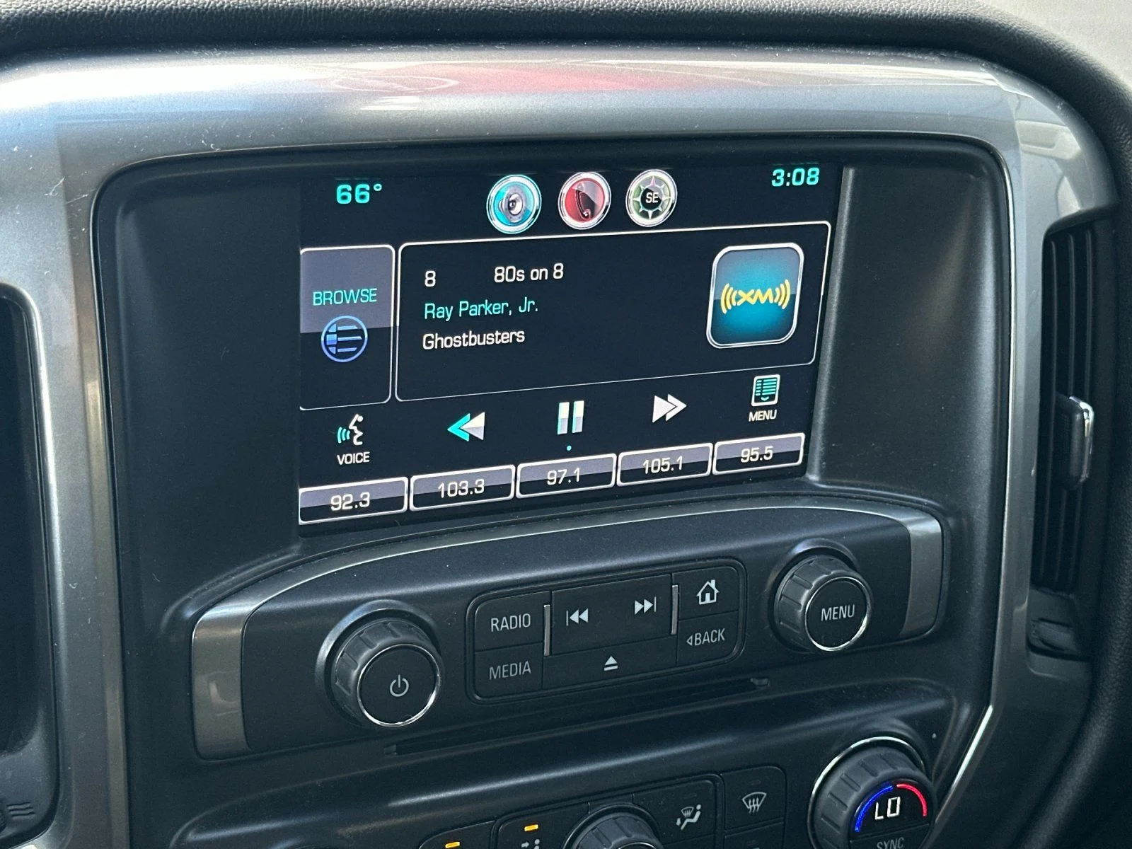 Used 2015 Summit White Chevrolet LT image 16