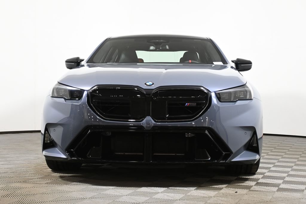 New 2026 Storm Bay Metallic BMW Base image 10