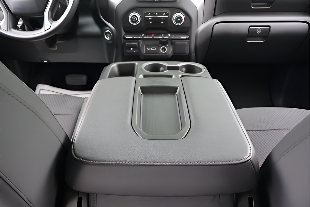 Used 2025 White Chevrolet Custom image 19