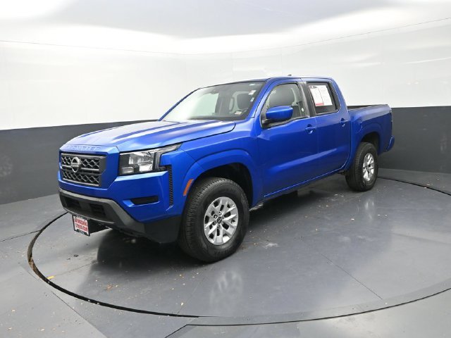 Used 2024 Blue Nissan SV image 3