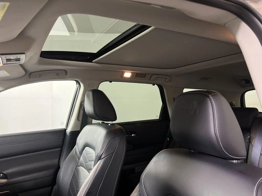 Certified Used 2023 Beige Nissan Platinum image 16