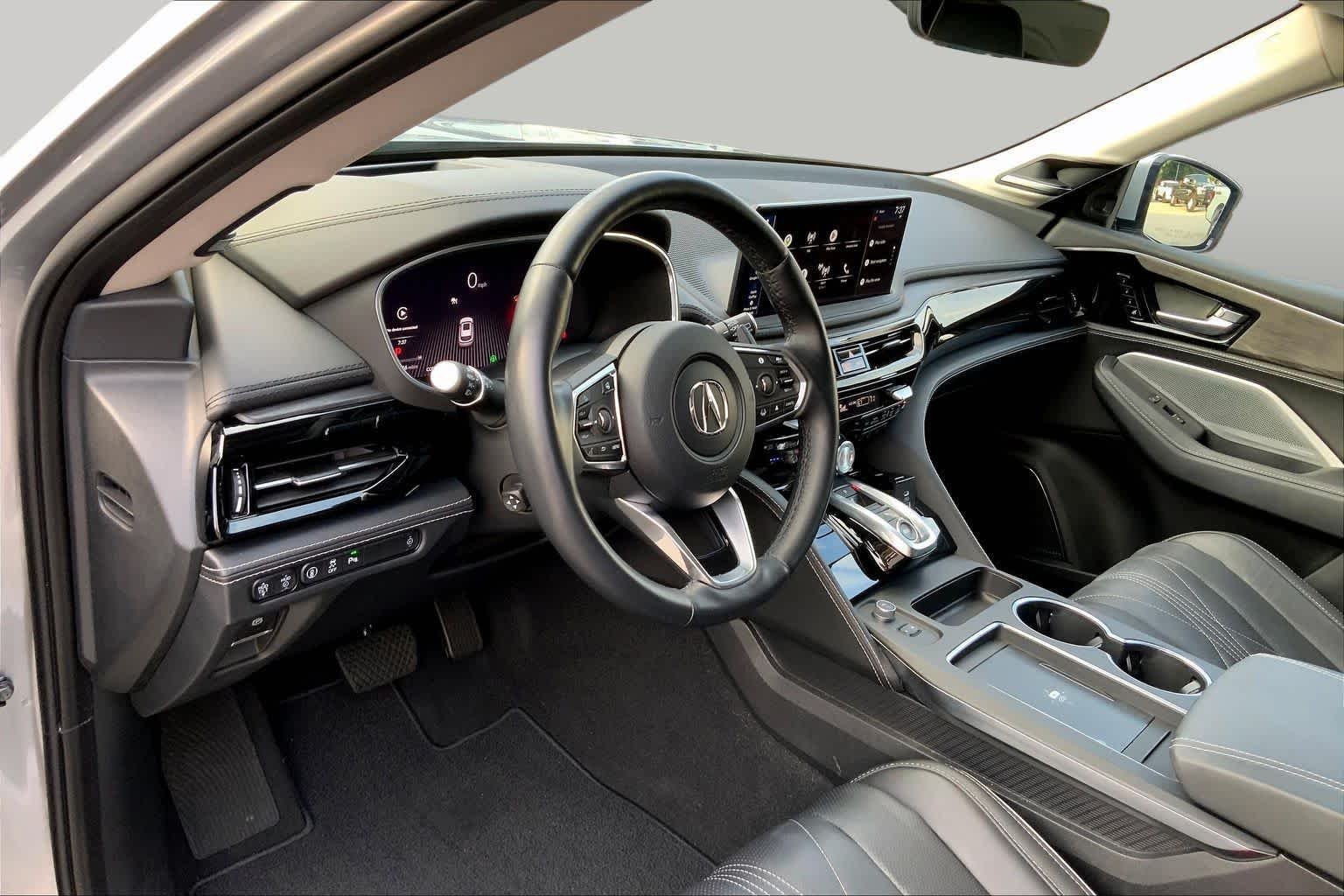 Used 2025 Lunar Silver Metallic Acura w/Advance Package image 17