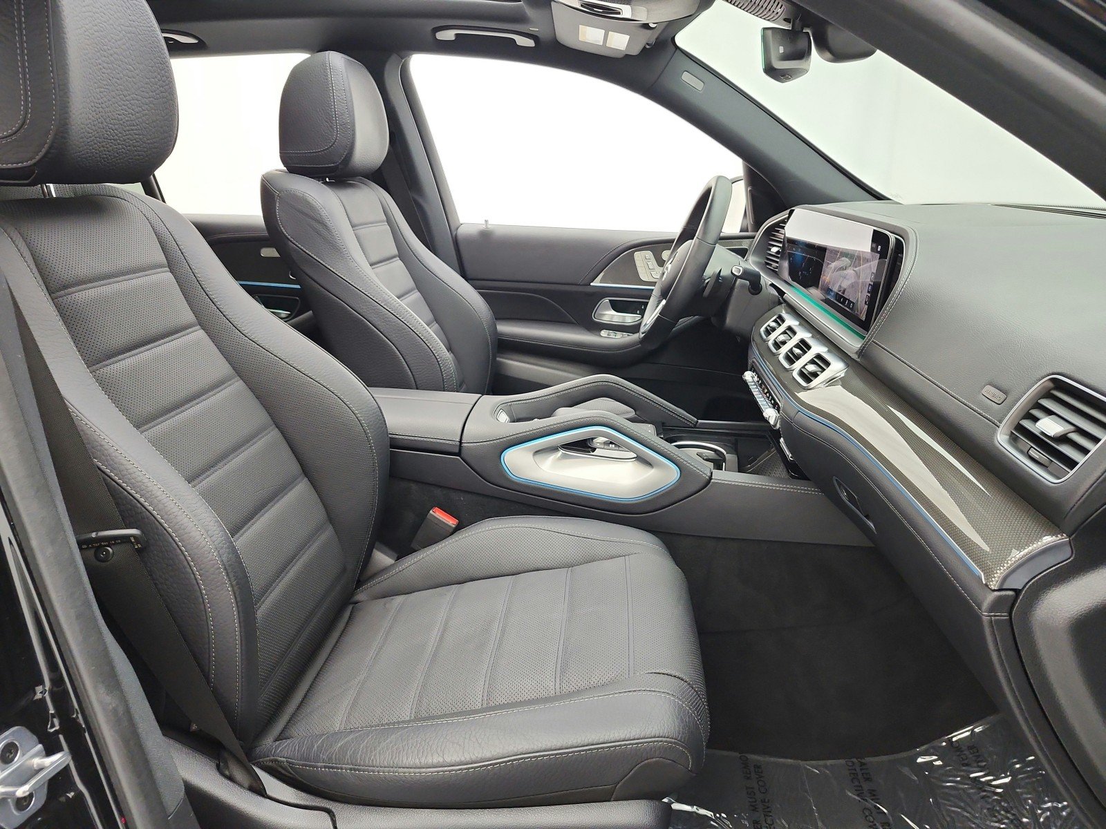 Used 2023 Black Mercedes-Benz GLE 450 4MATIC® SUV image 19