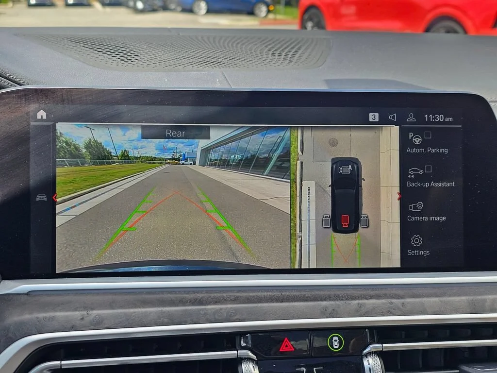 Used 2022  BMW xDrive40i image 34
