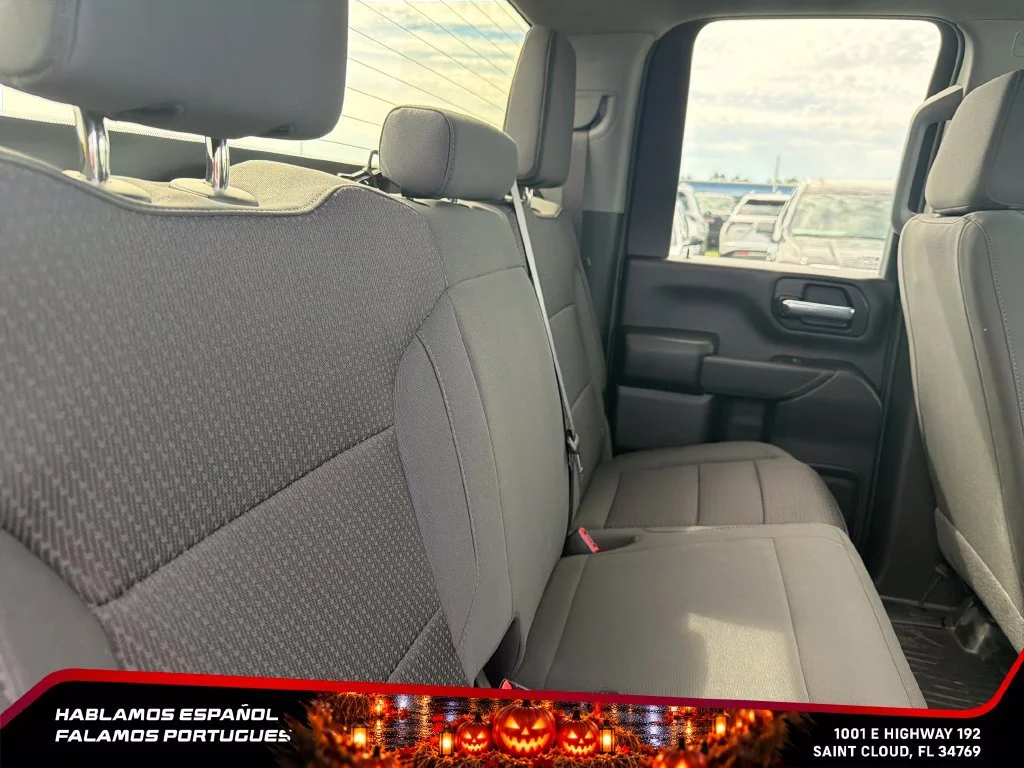 New 2026 Summit White GMC Pro image 28