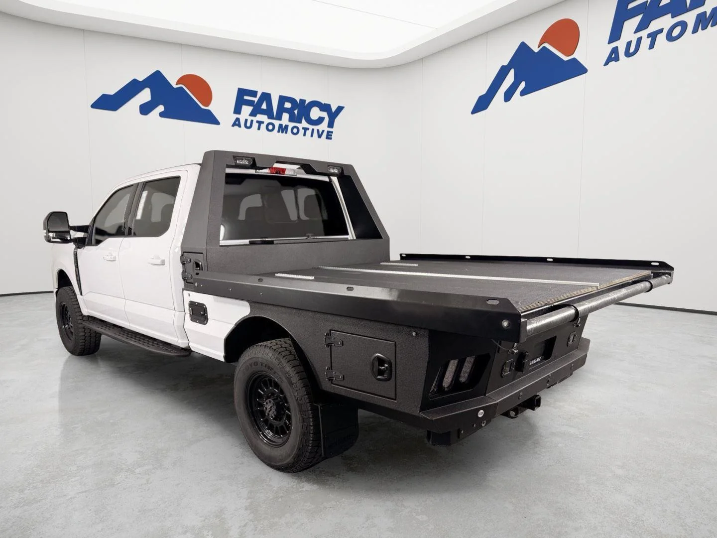 Used 2024 Oxford White Ford LARIAT image 3