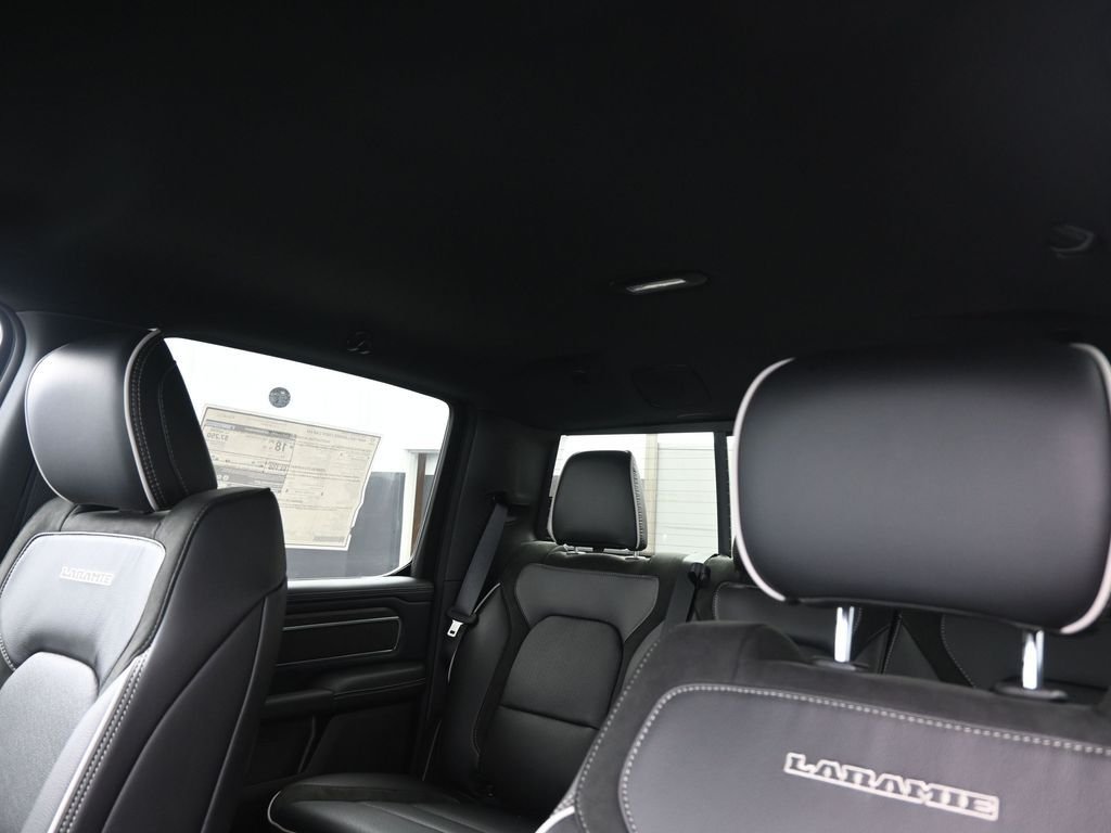 New 2026 Granite Crystal Metallic Clear-Coat Exterior Paint RAM Laramie image 12