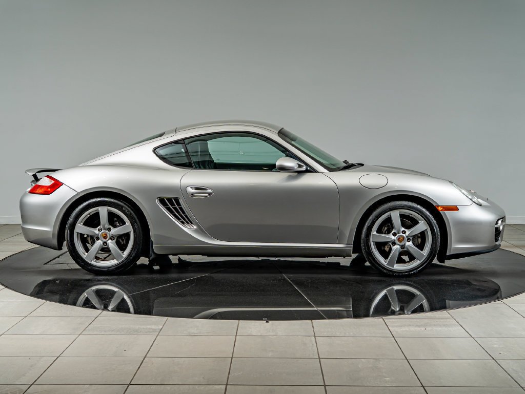 Used 2007 Arctic Silver Metallic Porsche  image 8