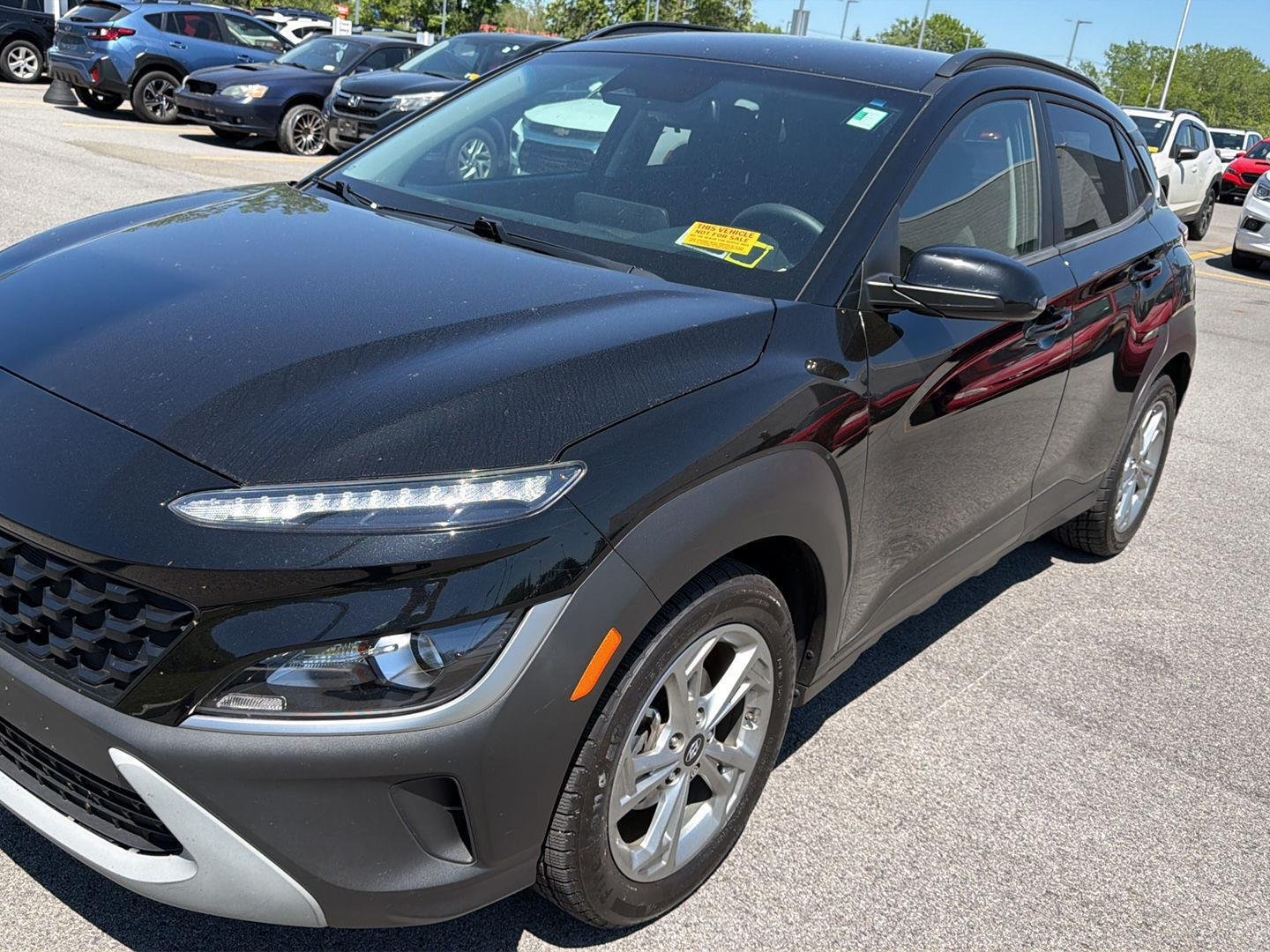 Used 2022 Ultra Black Hyundai SEL image 2