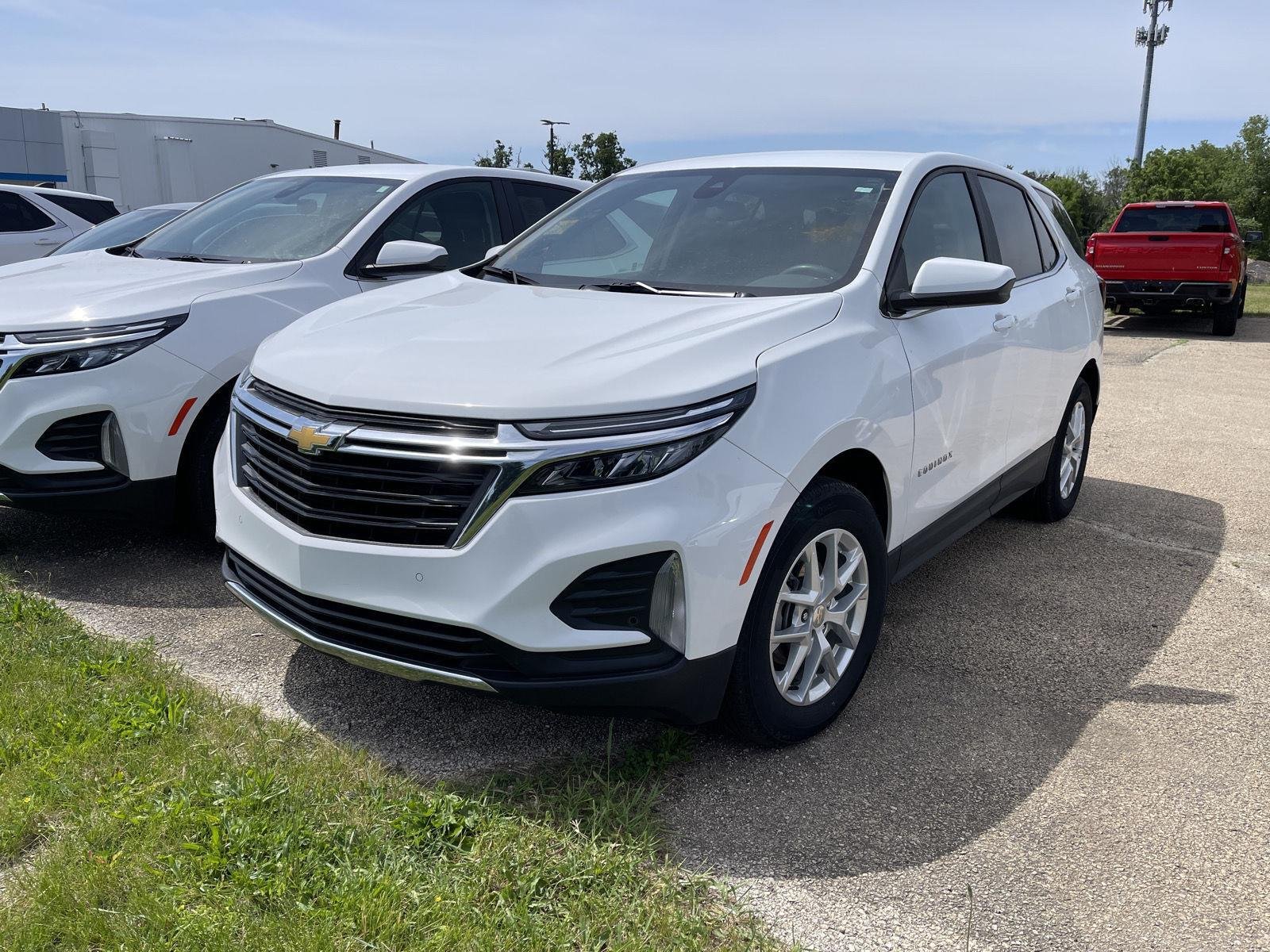 2024 Chevrolet Equinox LT 1.5T's photo