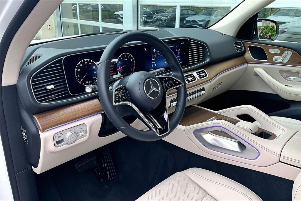 Certified Used 2025 White Mercedes-Benz GLE 350 image 13