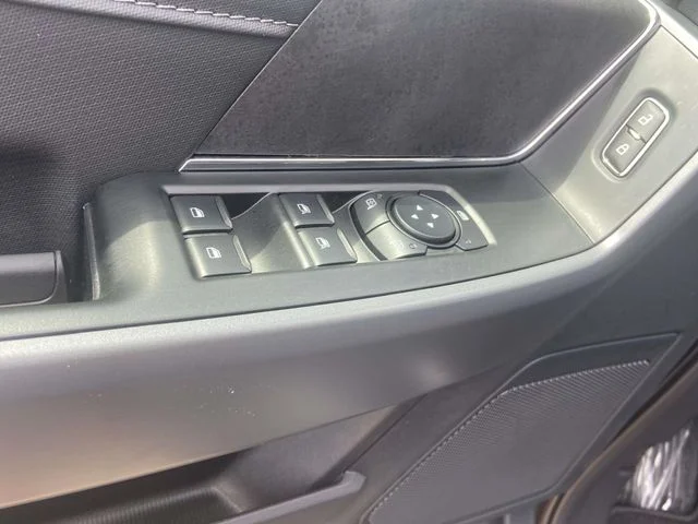 New 2026 Carbonized Gray Metallic Ford XLT image 13
