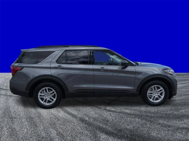 New 2026 Carbonized Gray Metallic Ford Active image 3