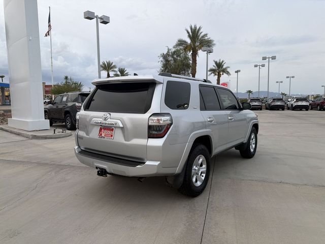 Used 2022 Silver Toyota SR5 image 5
