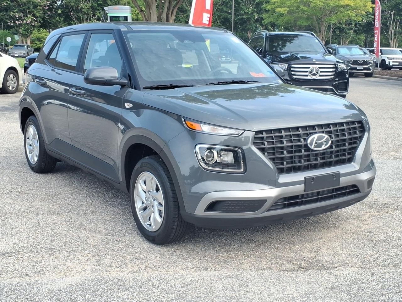 New 2026 Ecotronic Gray Hyundai SE image 5