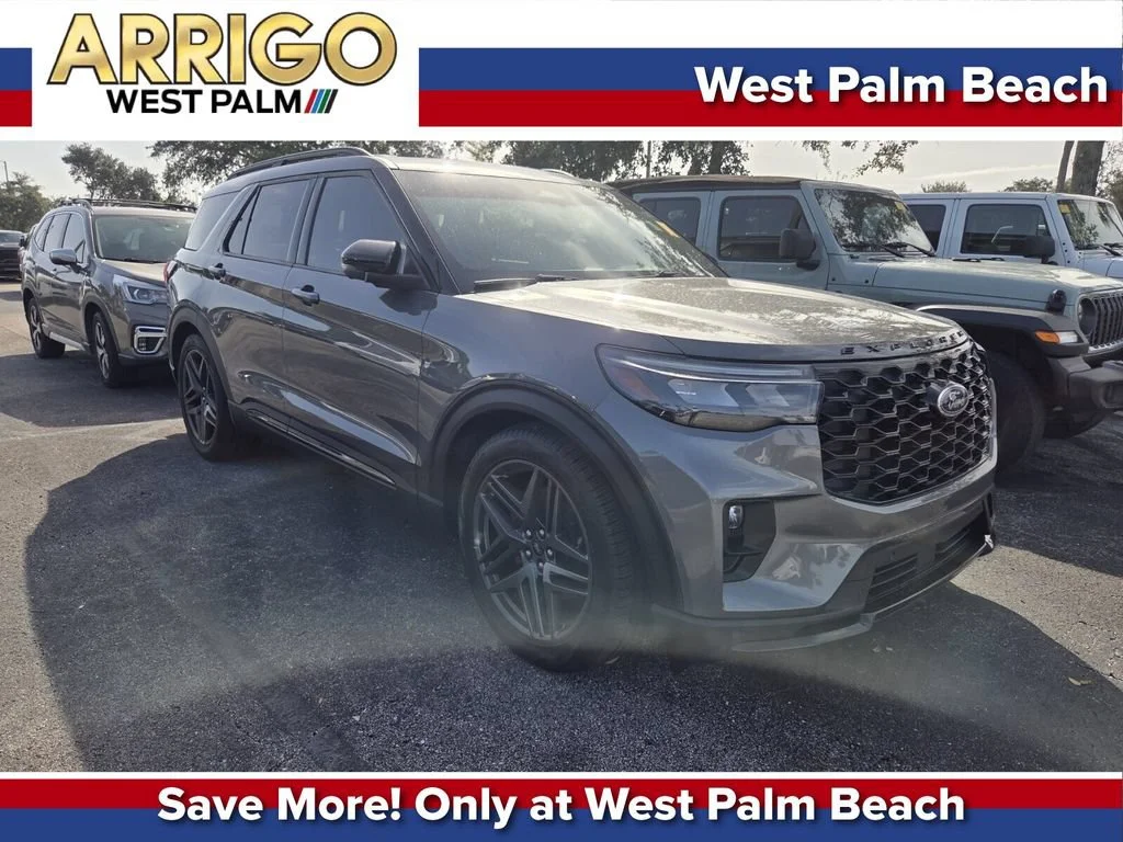 Used 2025 Gray Metallic Ford ST image 1