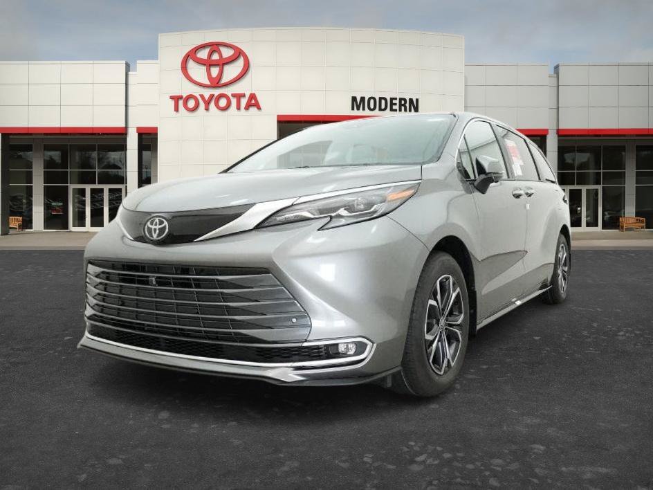 New 2026 Heavy Metallic Toyota Platinum image 19