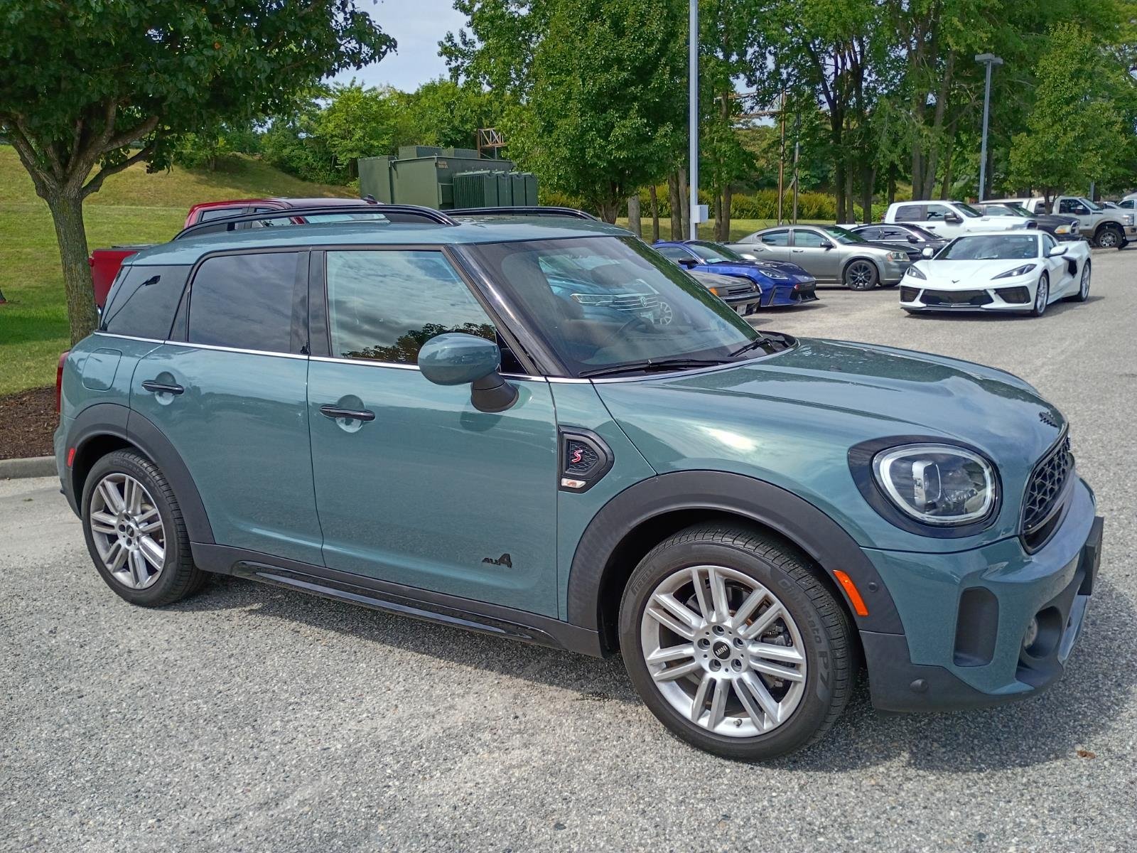 Used 2024 British Racing Green IV Metallic MINI Cooper S image 3