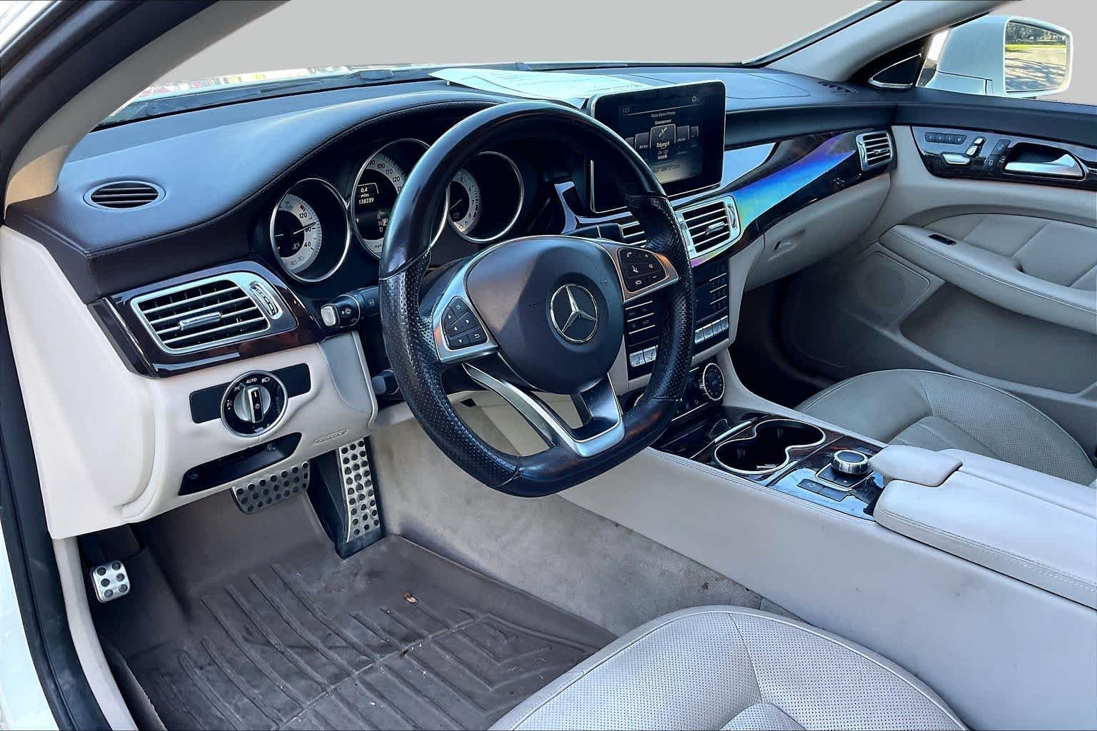 Used 2018 designo Diamond White Metallic Mercedes-Benz CLS 550 image 17
