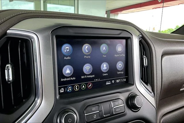 Used 2019 White Chevrolet LTZ image 22