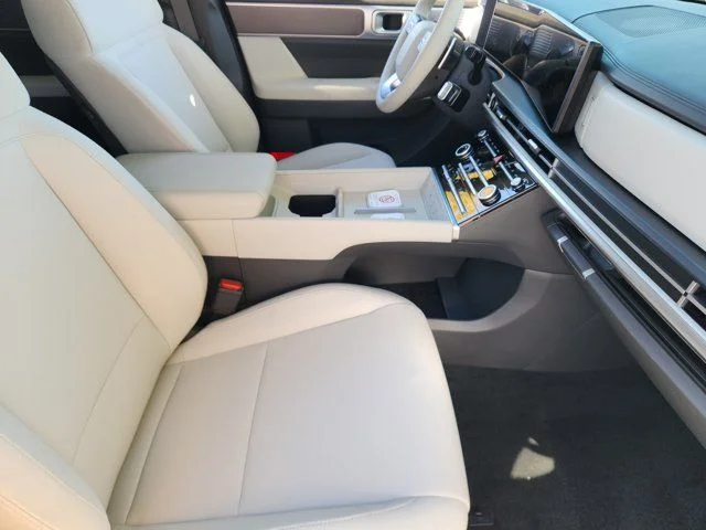 2026 Hyundai Santa Fe SE - Photo 9