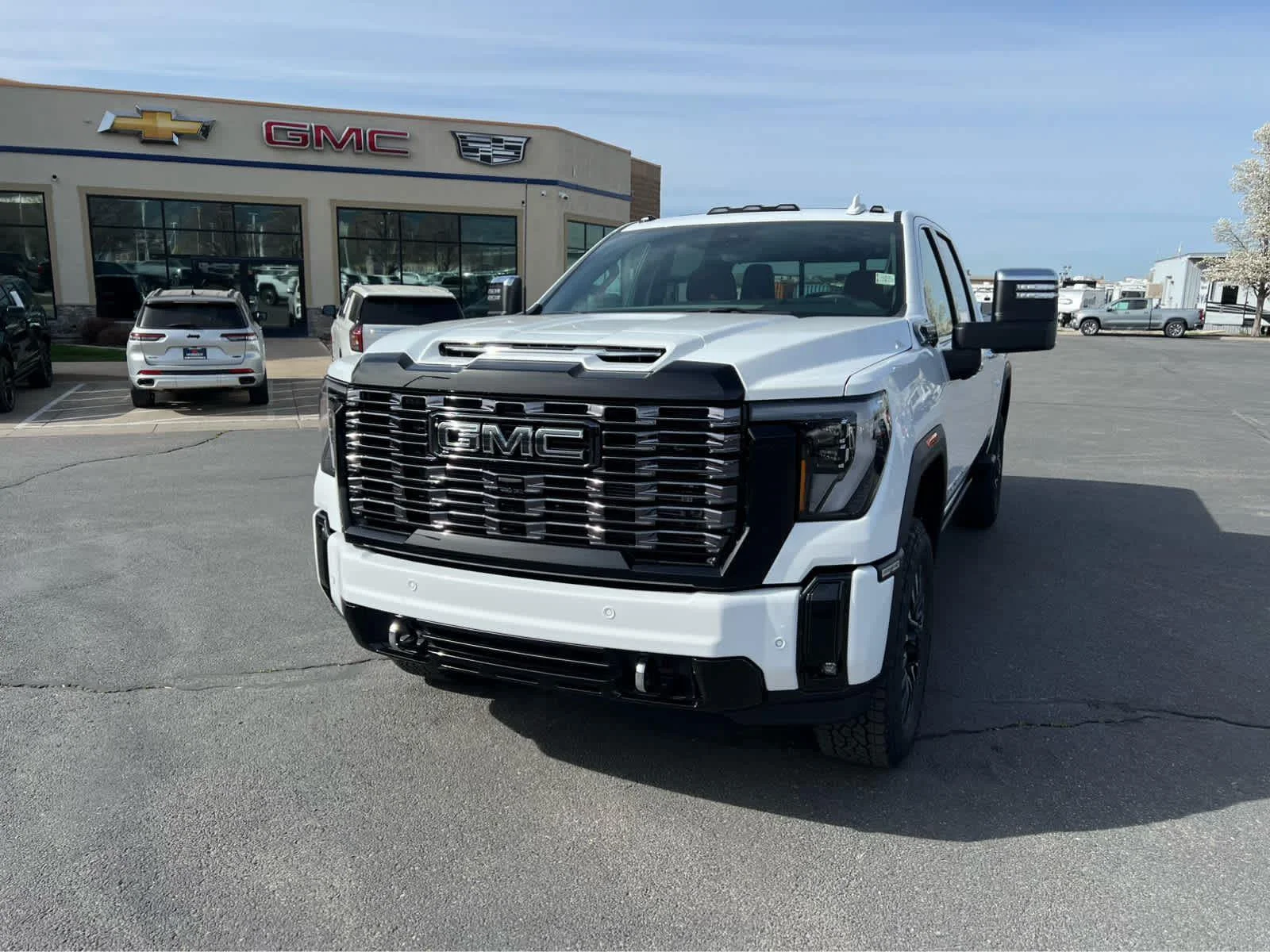 2026 GMC Sierra 3500HD Denali Ultimate - Photo 9
