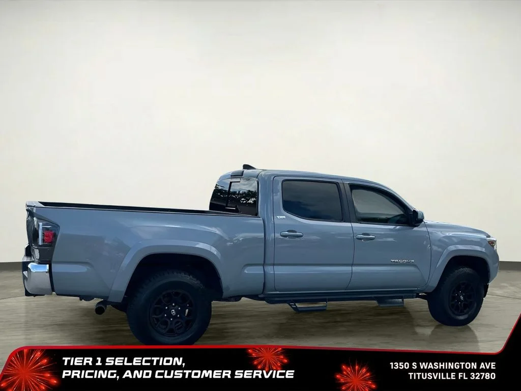 Used 2019  Toyota SR5 image 5