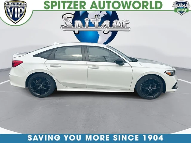 Used 2024  Honda Sport image 10