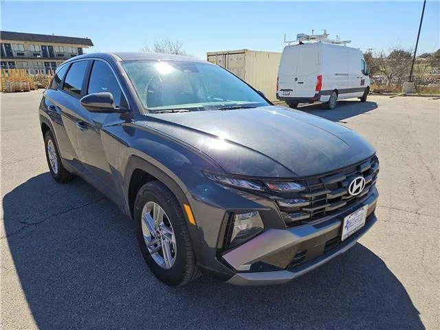 New 2025 Ecotronic Gray Hyundai SE image 6