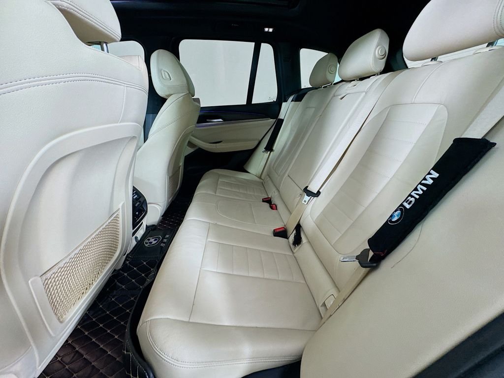 Used 2019 Black Sapphire Metallic BMW sDrive30i image 32